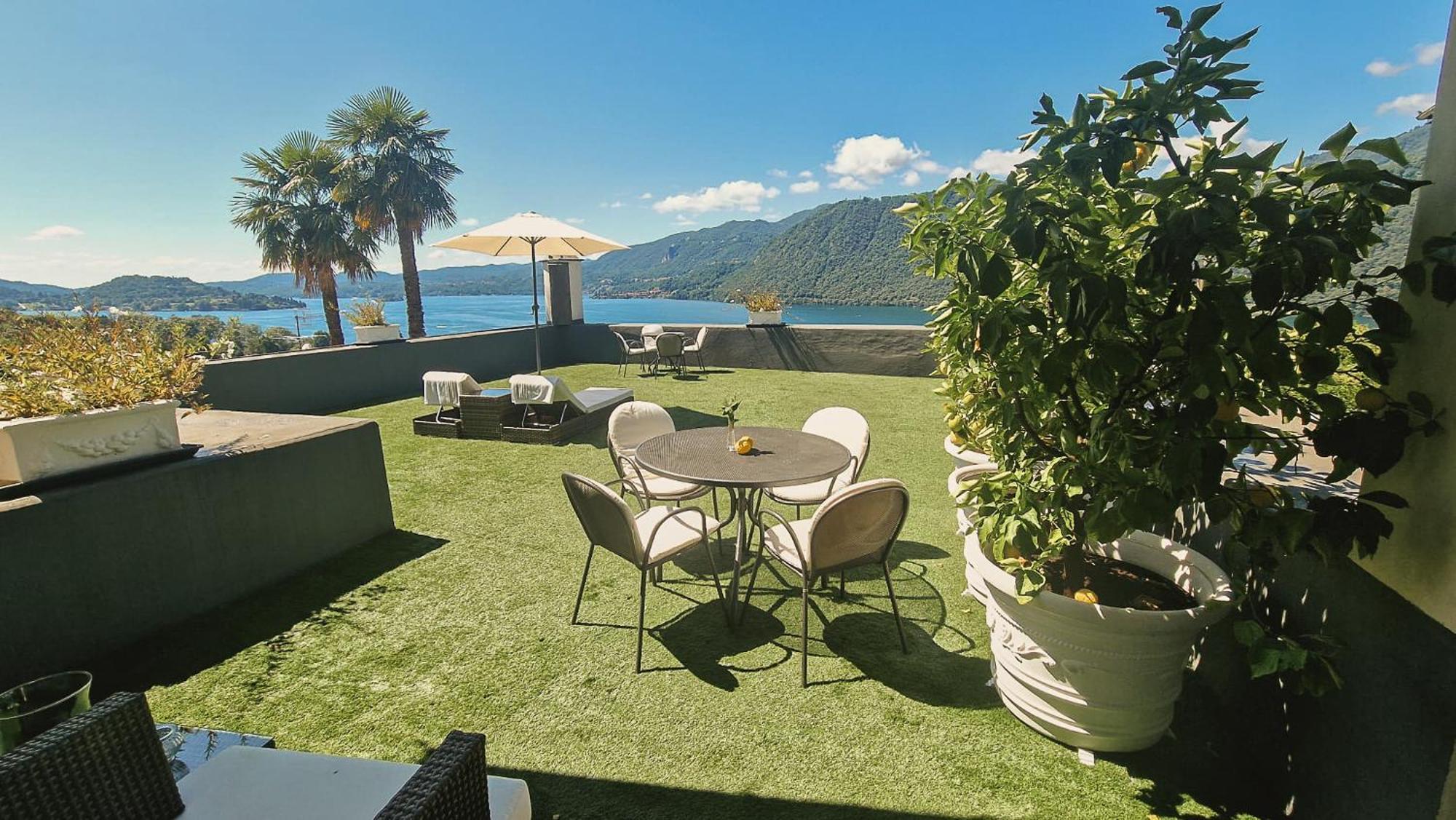 Villa Antica Colonia - Lake Orta - Suite Apartments Adults Only - Spa & Wellness Pettenasco Buitenkant foto